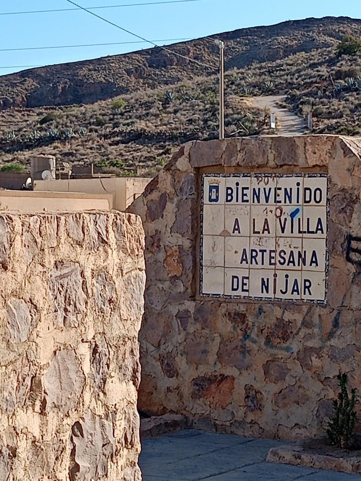 Encantadora Casa-Cueva En Pleno Barrio Alfarero De Níjar Buitenkant foto